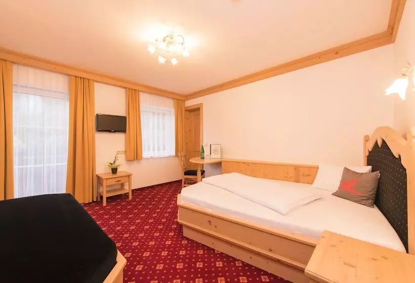 Отель Mölltalerhof