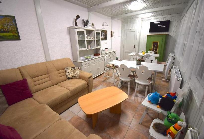 Отель Pension St. Moritz