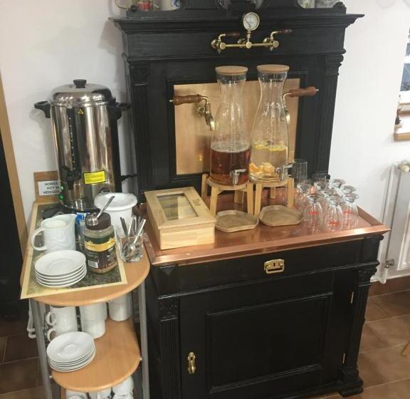 Отель Pension St. Moritz