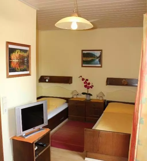 Отель Pension Stadlhuber Aktivpark Kremsmünster