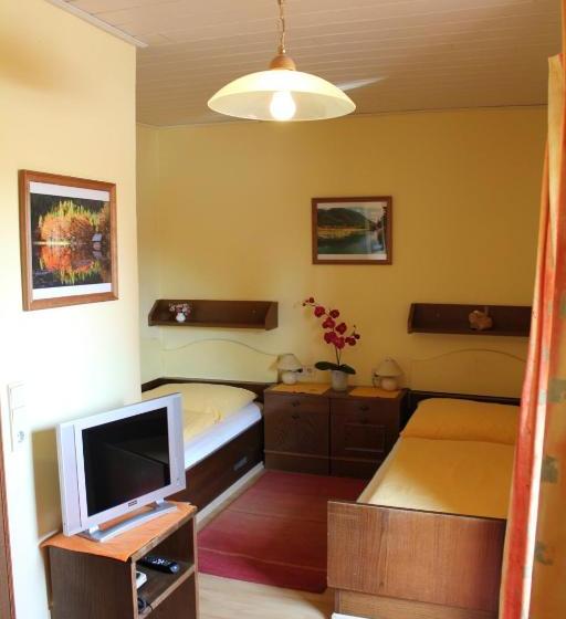 בית מלון כפרי Pension Stadlhuber Aktivpark Kremsmünster