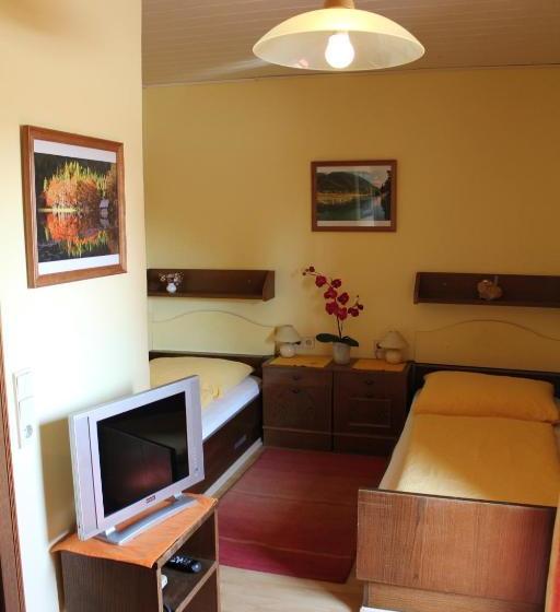 בית מלון כפרי Pension Stadlhuber Aktivpark Kremsmünster