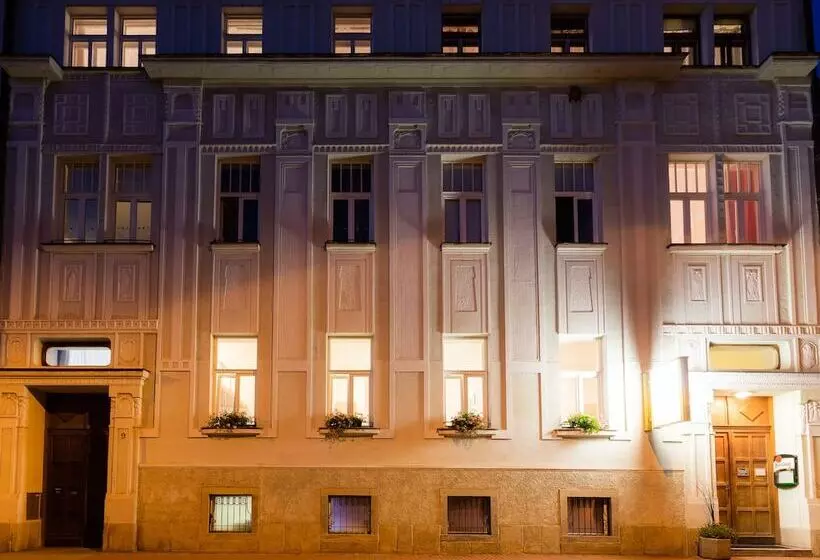 ホテル Penzion U Vlka