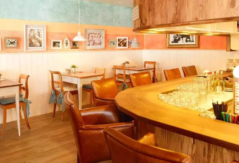 בית מלון כפרי & Restaurant Zum Beck