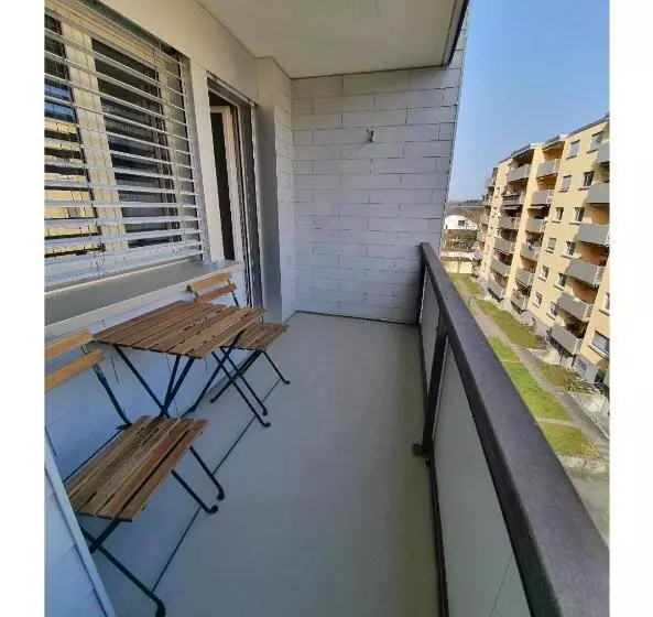 בית מלון כפרי Und Restaurant Zum Hirschen