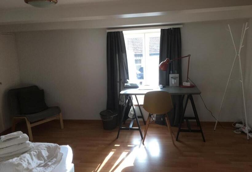 فندق Und Restaurant Zum Hirschen