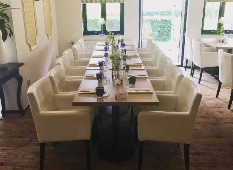 ホテル Van Der Valk Purmerend