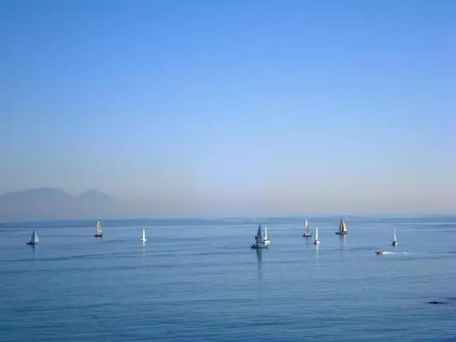 بنسيون Berg En Zee Guesthouse