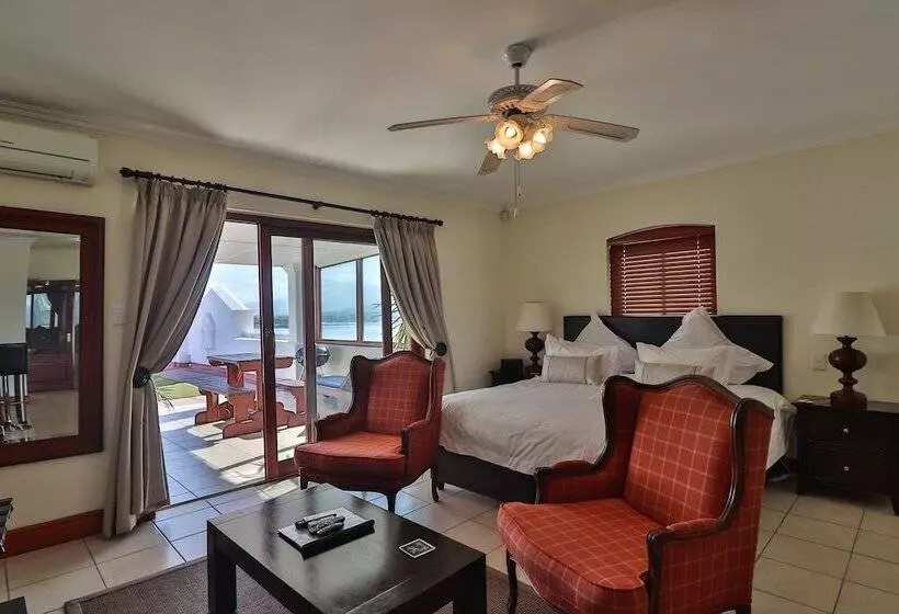 بنسيون Berg En Zee Guesthouse