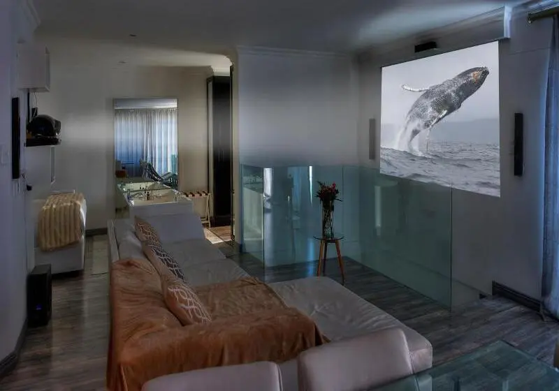 Sea Star Lodge