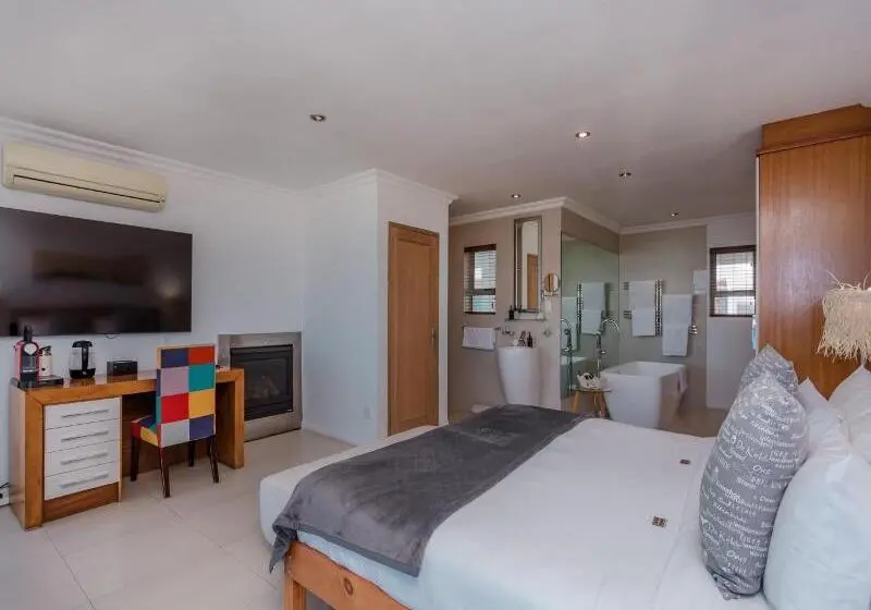 Sea Star Lodge