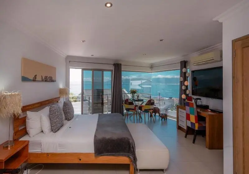 Sea Star Lodge
