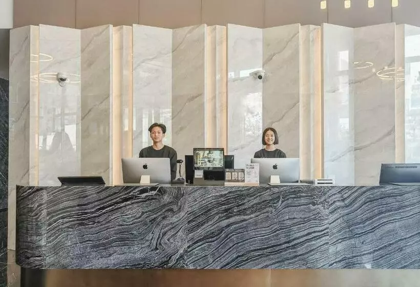 Atour Hotel Lingang New Town