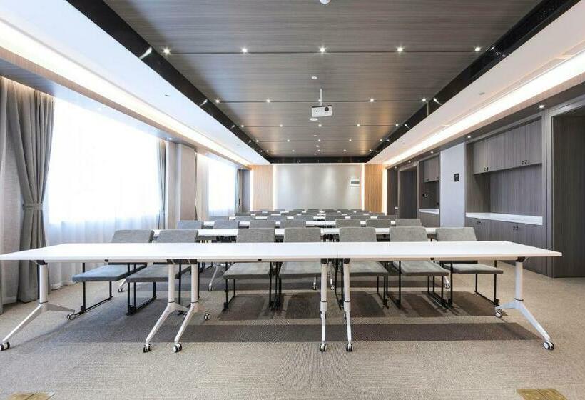 Atour Hotel Ma Anshan East Station