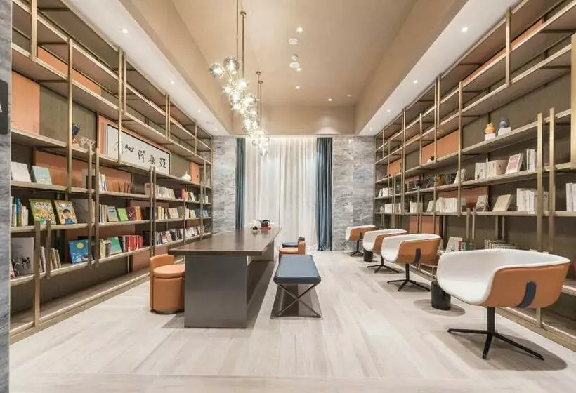 Atour Hotel Ma Anshan East Station