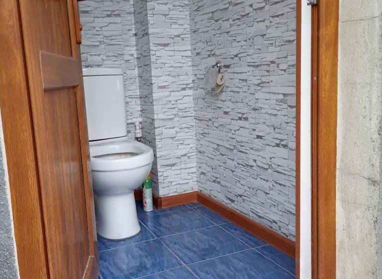 تختخواب و صبحانه Tatev 1