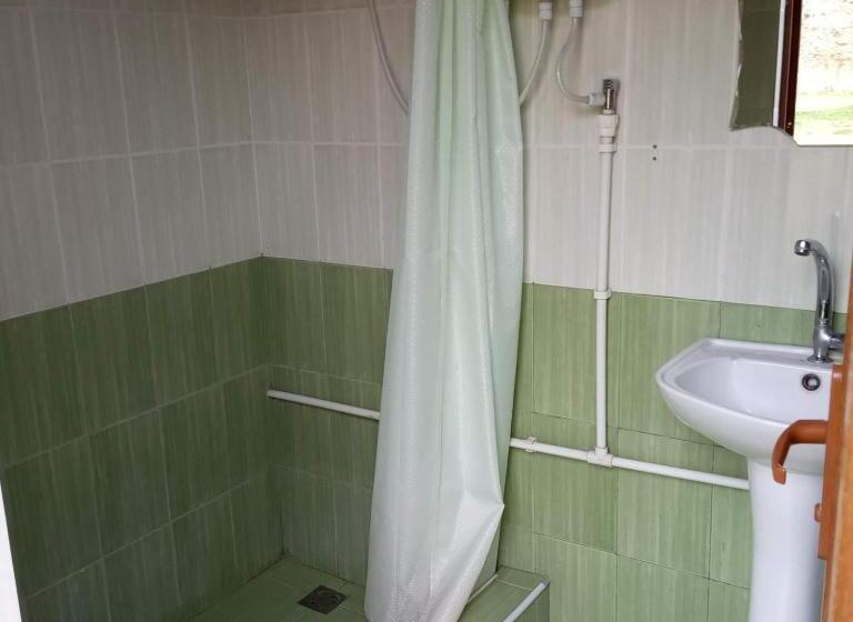 تختخواب و صبحانه Tatev 1