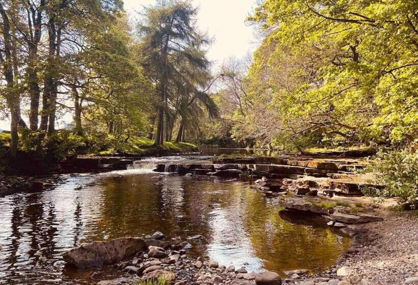 Cosy 1 Bedroom Cottage With Indoor Open Fireplace
