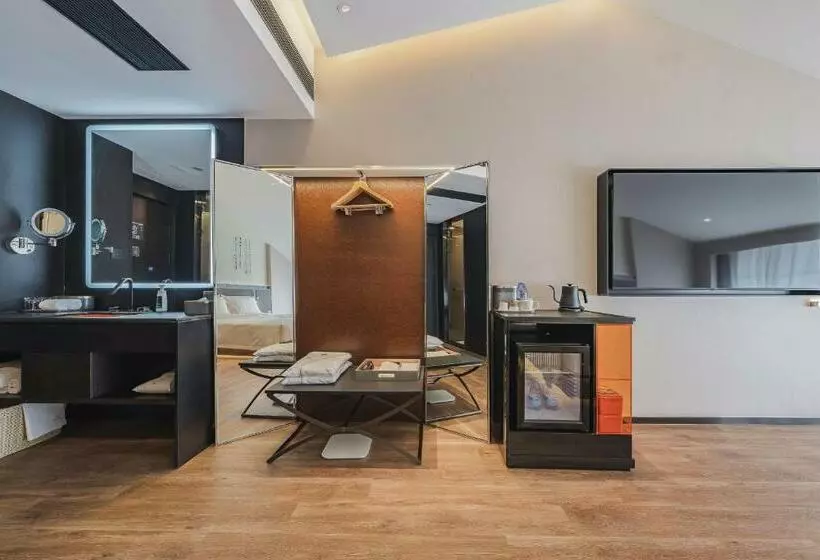 Atour S Hotel Wuxi Nanchang Street