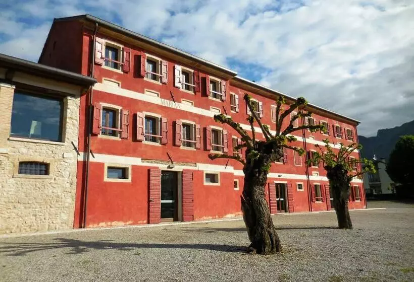 ペンション Borgo Case Marian