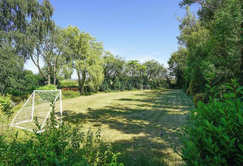 Luxury Spa Party Home   Pool Hottub Bar Sauna