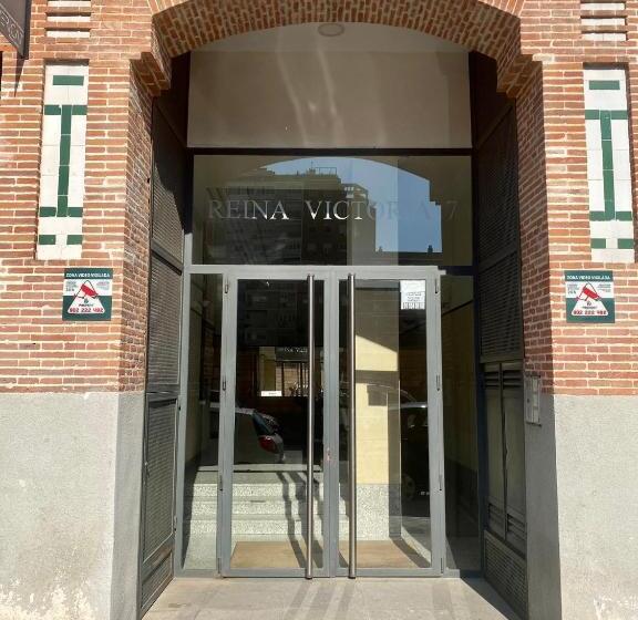 Apartamento En Chamberí Con Piscina Lovely Apartment In The City Center With Swimming Pool