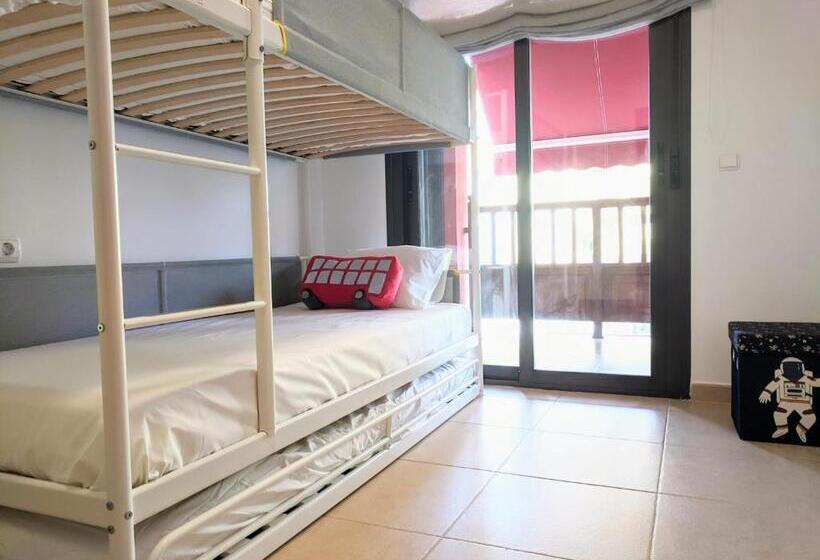 Espacioso Apartamento De 2 Dormitorios