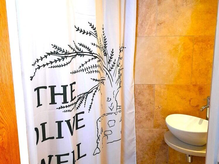 ホテル The Olive Well