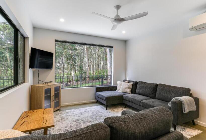 Karri Forest Vista Peaceful Home With Forest Views