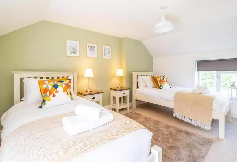 Laurel Cottage   Aldeburgh Coastal Cottages