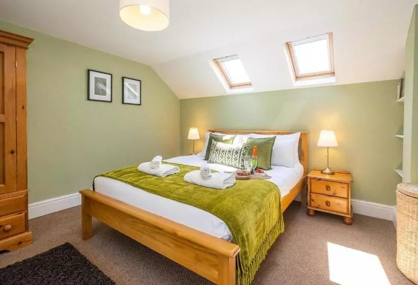 Laurel Cottage   Aldeburgh Coastal Cottages