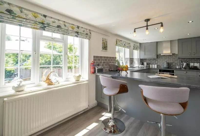 Laurel Cottage   Aldeburgh Coastal Cottages