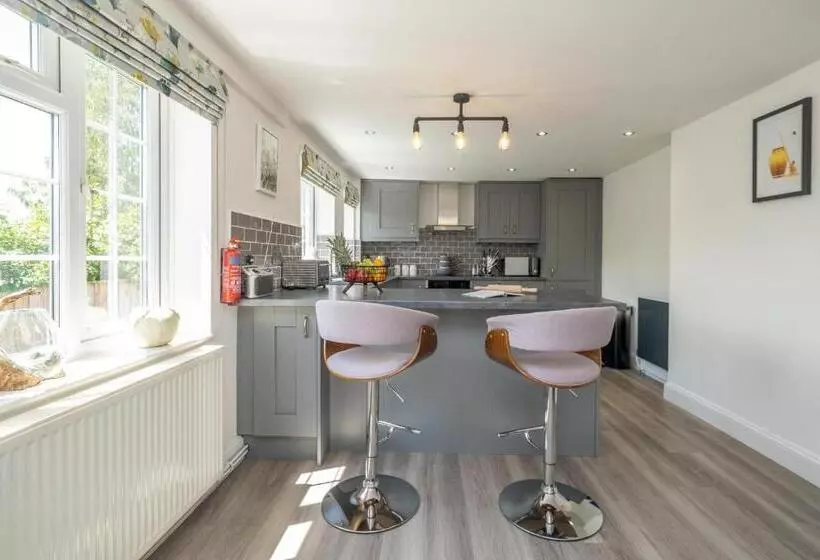 Laurel Cottage   Aldeburgh Coastal Cottages