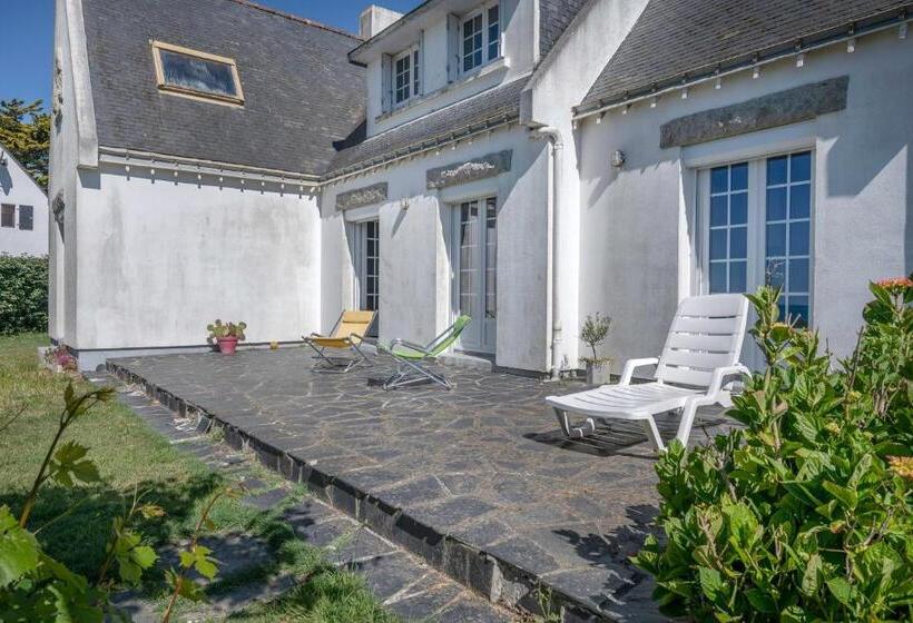 Maison En Front De Mer  10 Personnes   Jardin