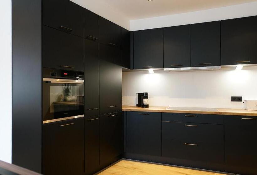 Maison Maxine, Vakantiewoning Voor 12 Personen