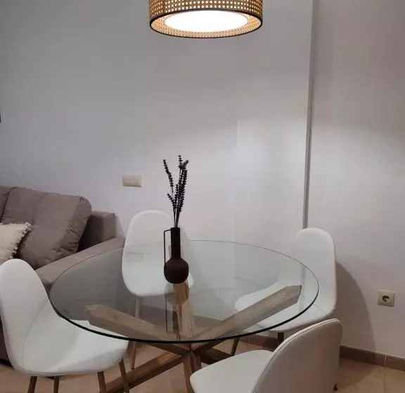 Piso Céntrico En 2° Línea De Playa