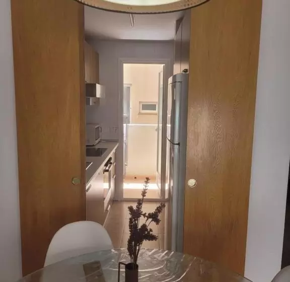 Piso Céntrico En 2° Línea De Playa