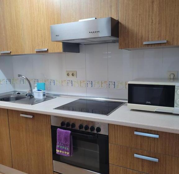 Piso Céntrico En 2° Línea De Playa