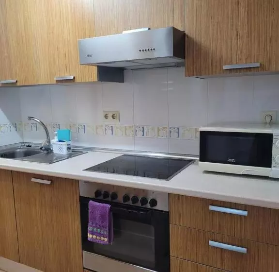 Piso Céntrico En 2° Línea De Playa