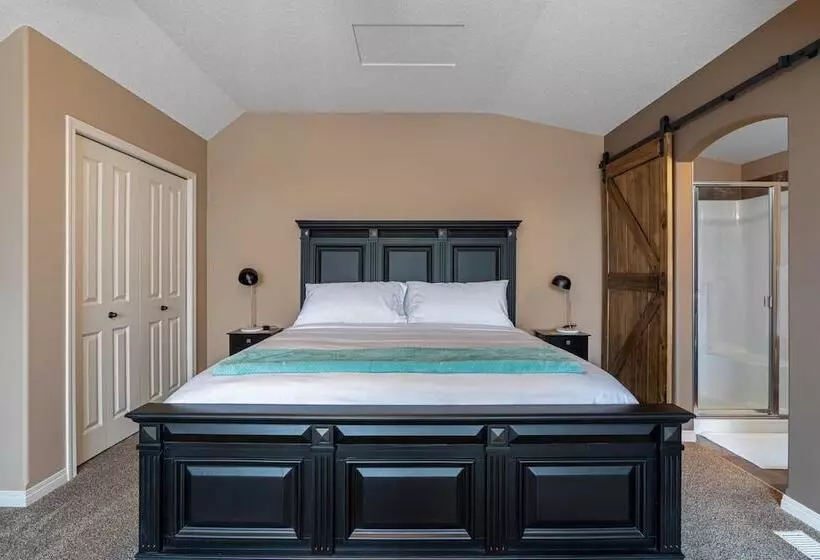 Prairie Oasis I Sleeps 16 L Bbq & Patio L Smart Tv