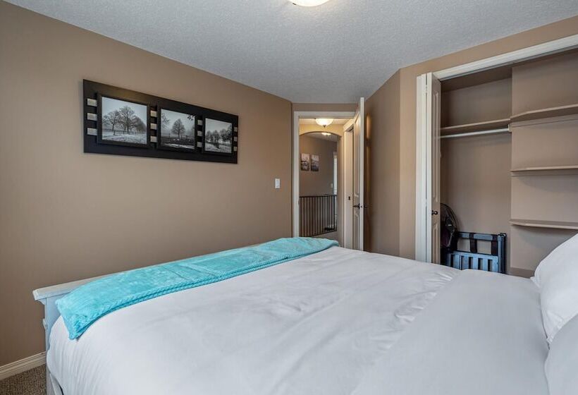 Prairie Oasis I Sleeps 16 L Bbq & Patio L Smart Tv