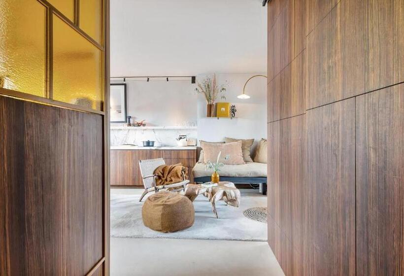 The Rooftop Suite Luxueuze Bohemian Penthouse