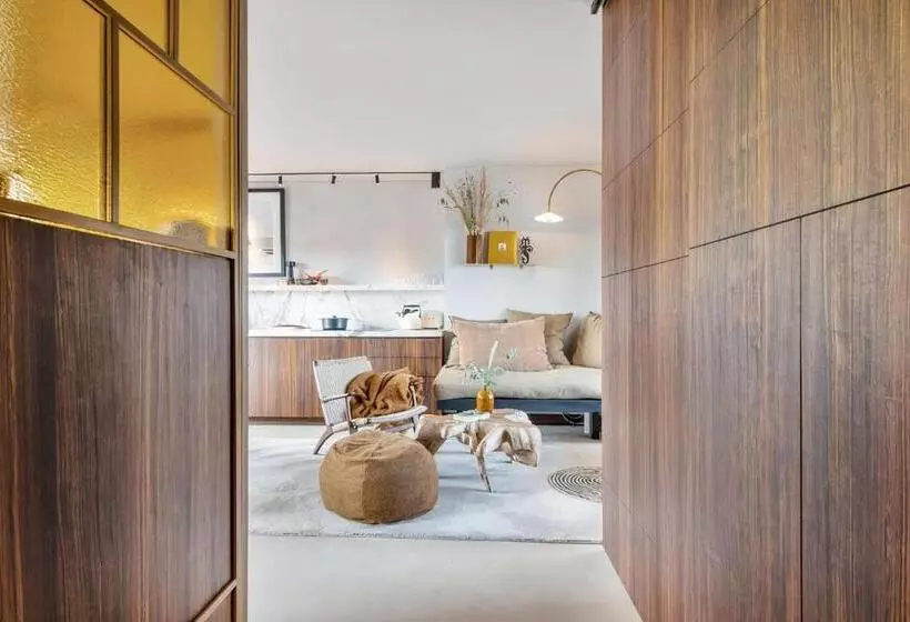 The Rooftop Suite Luxueuze Bohemian Penthouse