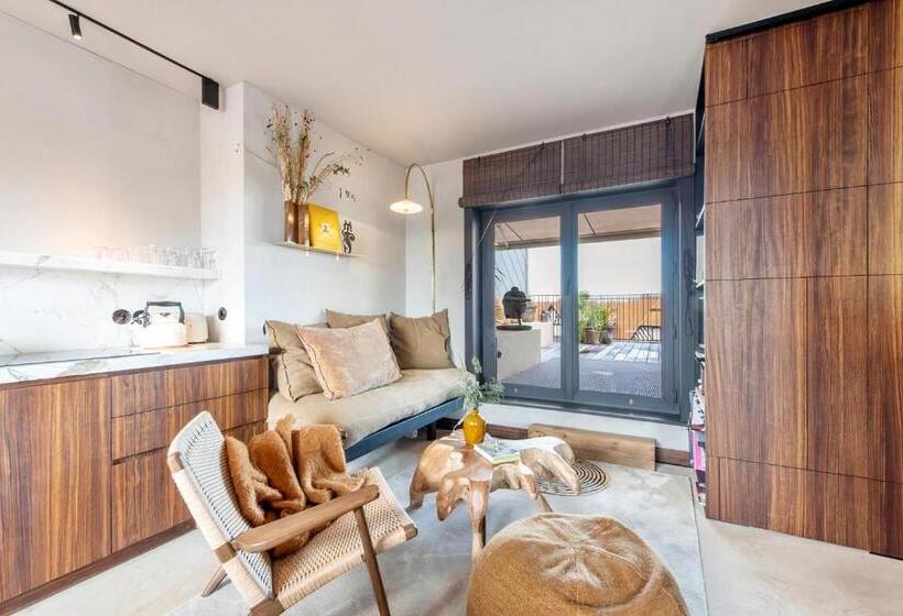 The Rooftop Suite Luxueuze Bohemian Penthouse