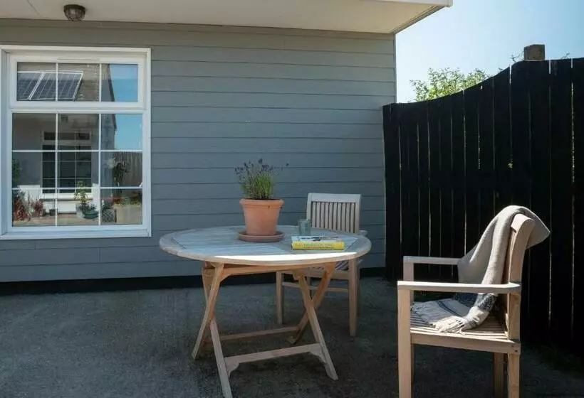 Furlong Cottage @ Higher Stancombe Farm