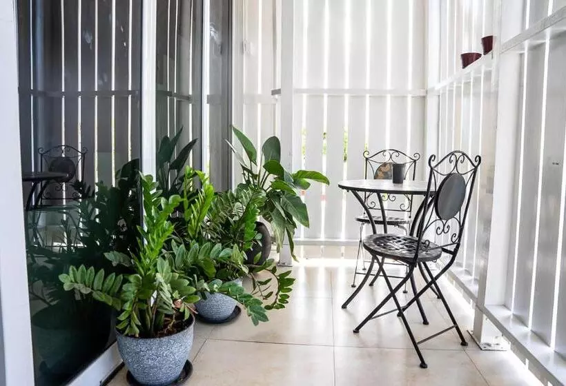 Aamiaismajoitus (B&B) Incognito Reggae Rooms