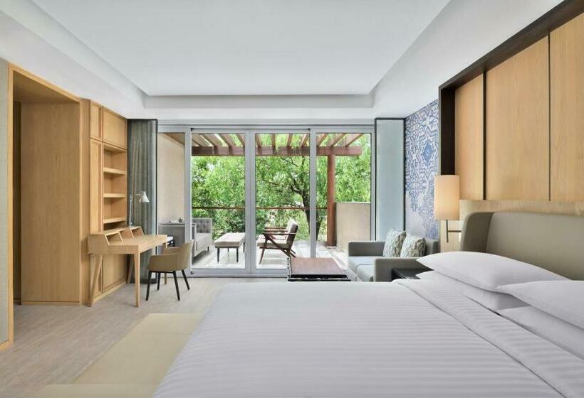 Courtyard By Marriott Aravali Resort