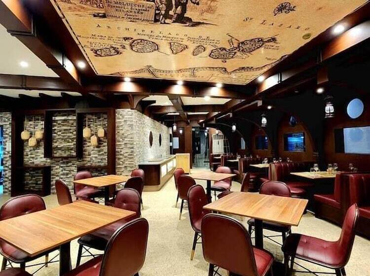 בית מלון כפרי Cebu Quincentennial