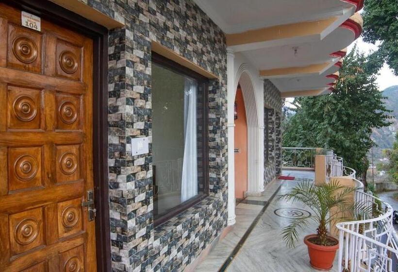 هتل Goroomgo Kavyansh Villa Bhimtal   Parking Facilities   Excellent Homestay Feel Like Home