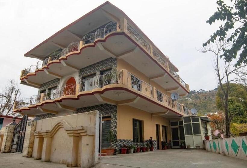 هتل Goroomgo Kavyansh Villa Bhimtal   Parking Facilities   Excellent Homestay Feel Like Home